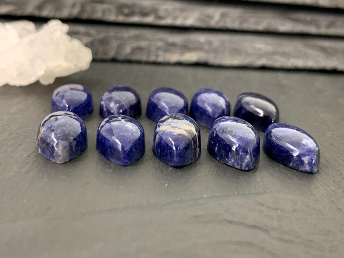 Sodalite marquise 9x18mm cabochon