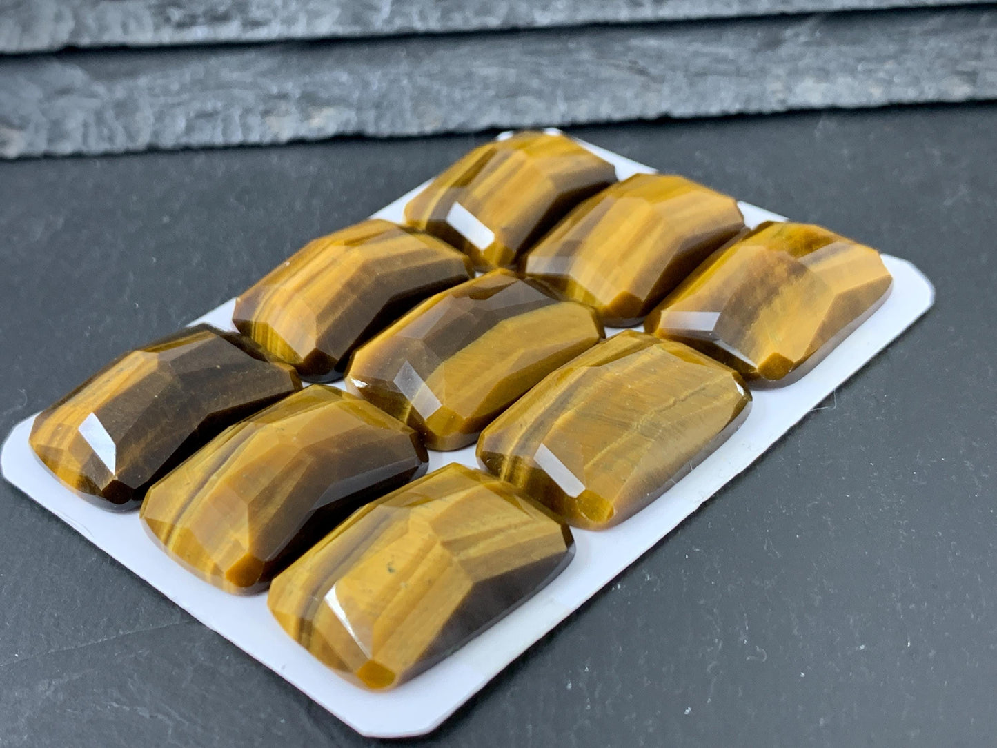 Faceted Tiger Eye rectangle 18x25mm cabochon - Calibrated cabochons