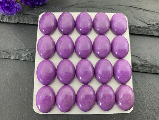 Natural Phosphosiderite Cabochon: Calibrated Oval, 12x16mm