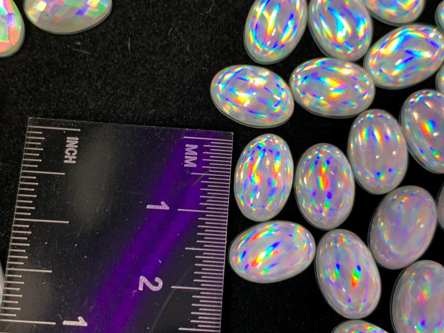 Mystic Rainbow Quartz oval 8x12mm, 10x14mm cabochon doublet