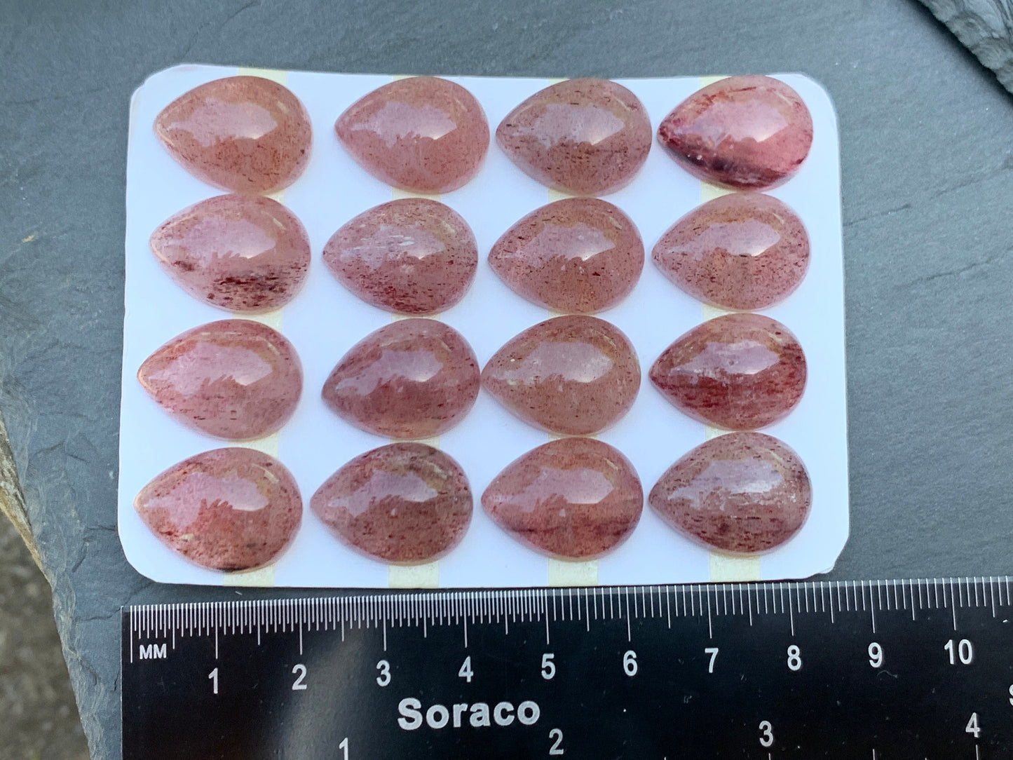 Strawberry Quartz pear 15x20mm Cabochon - Calibrated cabochons