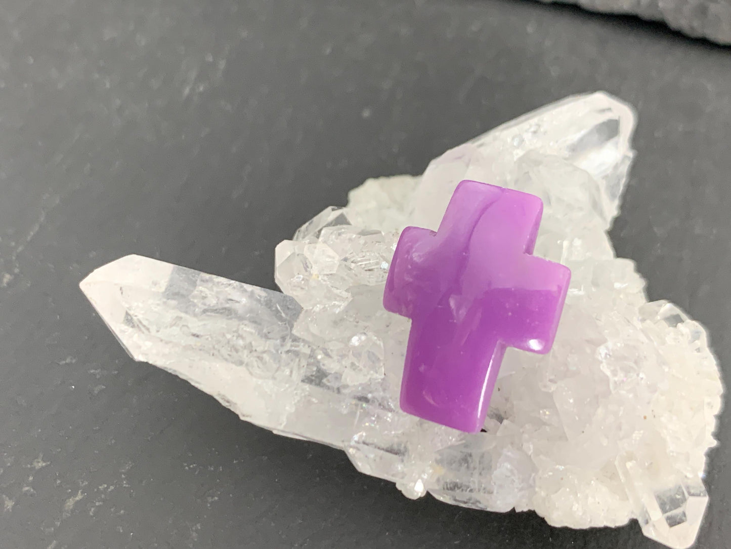 Phosphosiderite cross 12x16mm cabochon - Calibrated cabochons