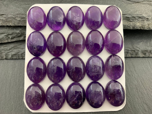 Amethyst oval 12x16mm cabochon - Calibrated cabochons