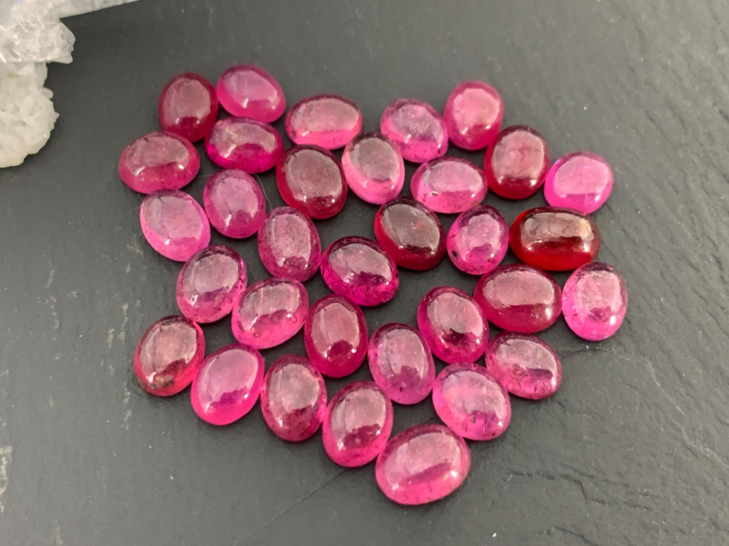 Thailand Pink Sapphire oval 7-10mm long cabochon