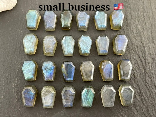 Labradorite Mini coffin 7x10mm cabochon
