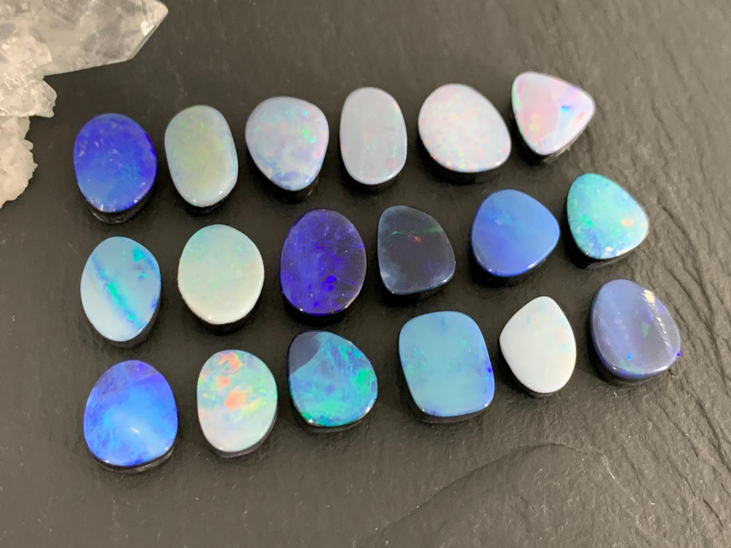 Australian Opal doublet 9-13mm cabochon
