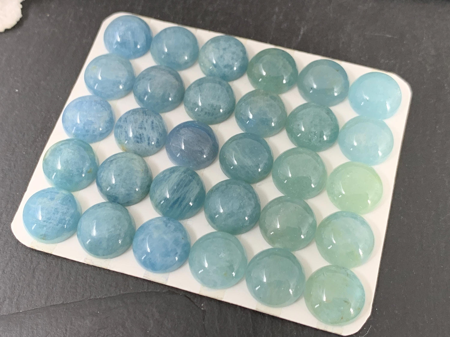 Aquamarine round 12mm cabochon - Calibrated cabochons