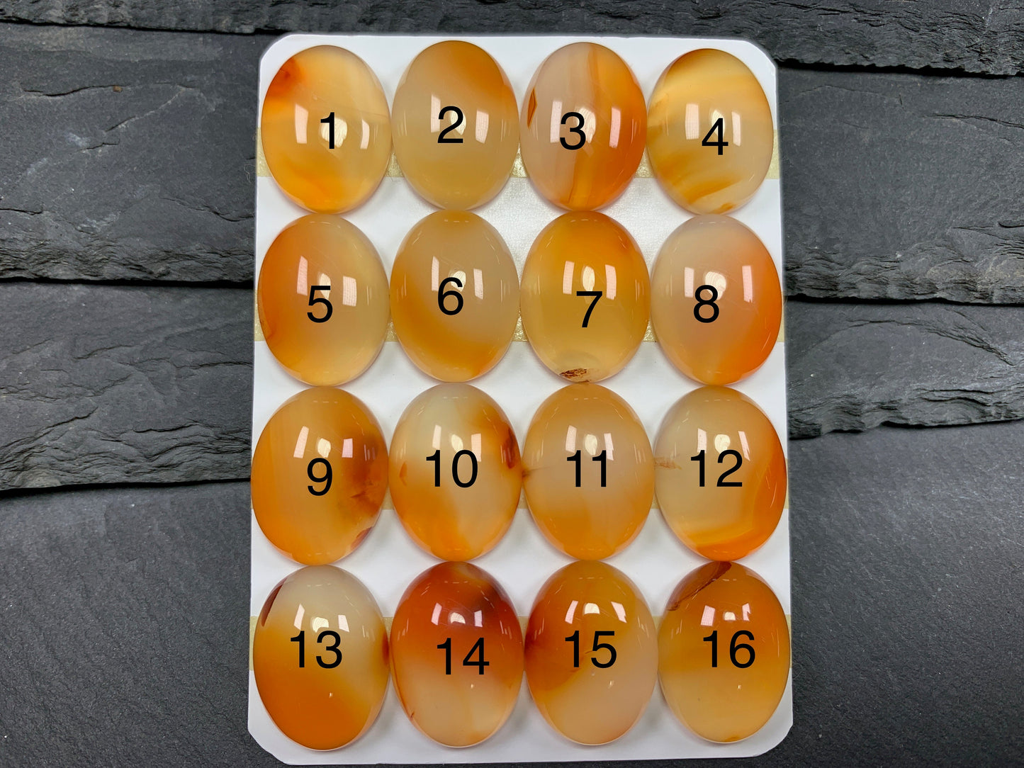 Carnelian oval 15x20mm cabochon - Calibrated cabochons
