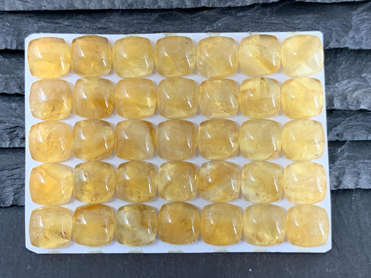 Citrine square cushion 10mm cabochon - Calibrated cabochons
