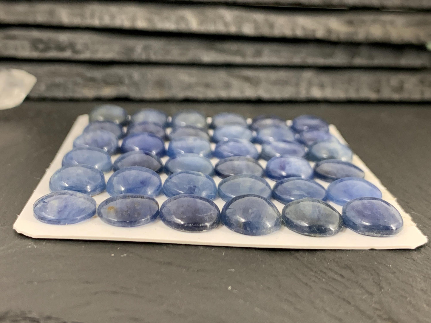 Kyanite oval 10x12mm cabochon