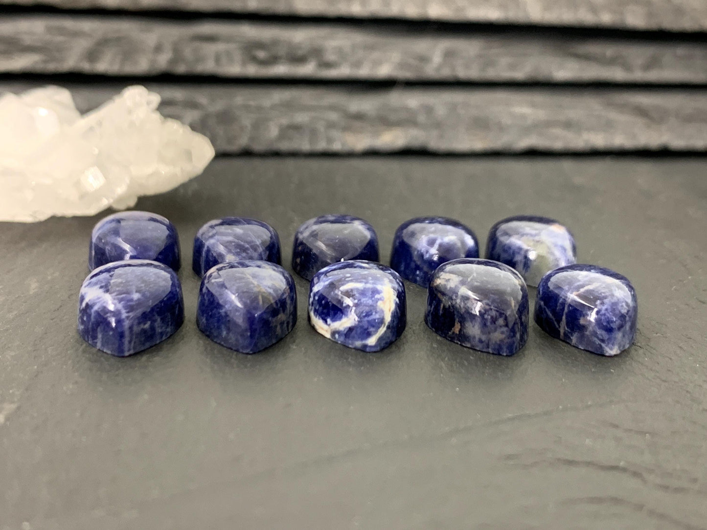 Sodalite pear 10x14mm cabochon