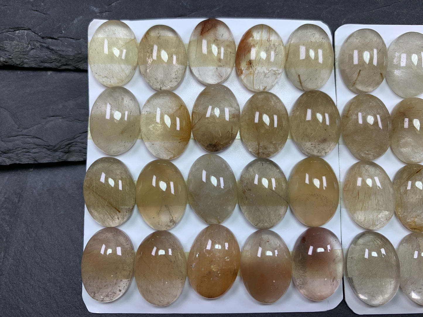 Gold Rutilated Quartz oval 13x18mm cabochon - Calibrated cabochons