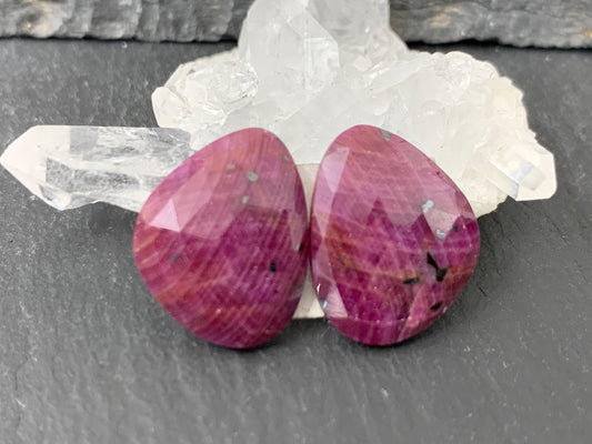 Faceted Ruby pair 13x17x3mm cabochon - free form