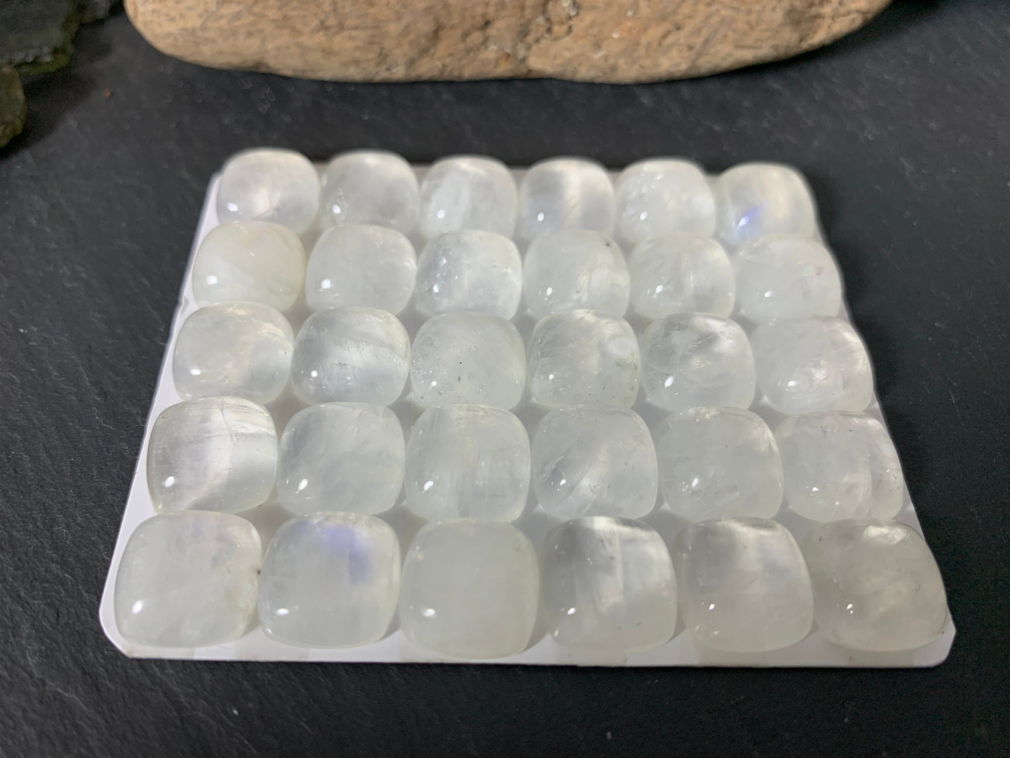 Rainbow Moonstone square cushion 12mm cabochon - Calibrated cabochons