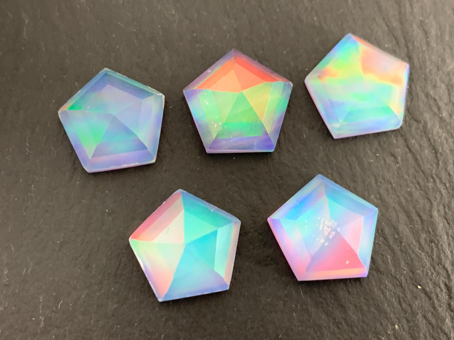 Faceted  Aurora Opal hexagon 12mm cabochon - Doublet cabochons - man made Opal *