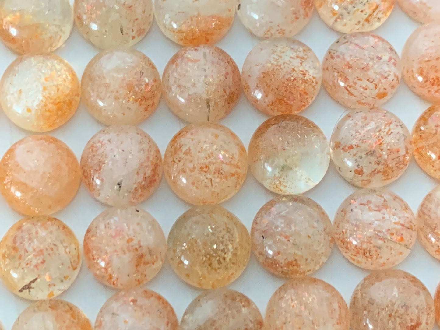 Sunstone round 10mm cabochon - Calibrated cabochons
