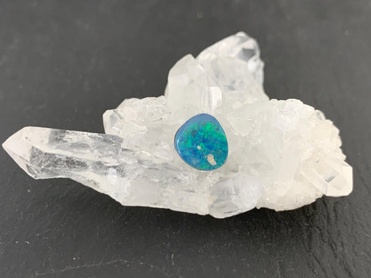 Australian Opal doublet 6x7x3mm cabochon