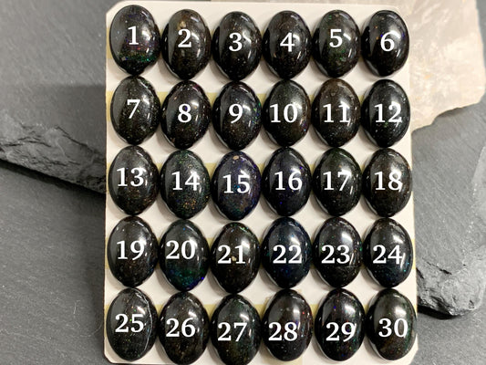 Black Andamooka Opal oval 10x14mm cabochon - Calibrated cabochons Andamooka Australia - Matrix Australian Opal