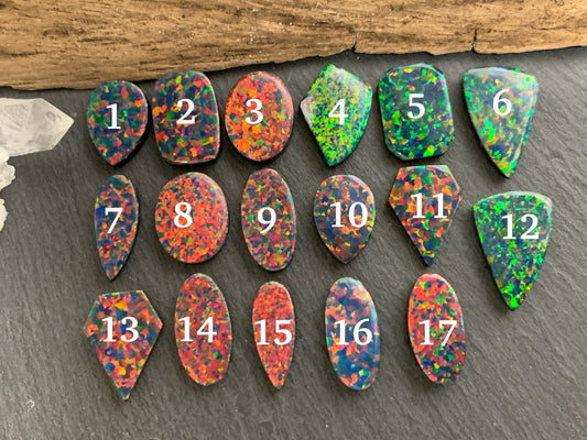 Aurora Opal 16-21mm long pear, oval cabochon - Doublet cabochons