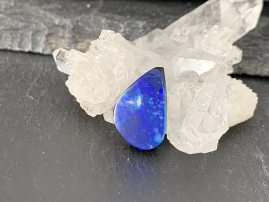 Australian Opal doublet 10x13x3mm cabochon
