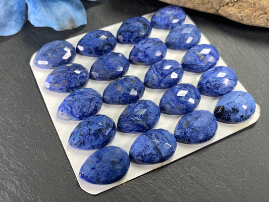 Faceted Dumortierite pear 13x18mm cabochon - Calibrated cabochons