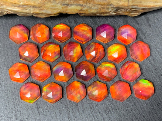 Faceted Orange Aurora Opal hexagon 10mm cabochon - Doublet cabochons