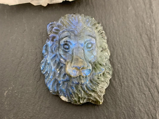 Labradorite Lion 24x33mm Carving- Labradorite Carving