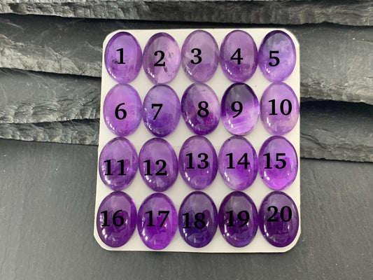 Amethyst oval 13x18mm cabochon - Calibrated cabochons