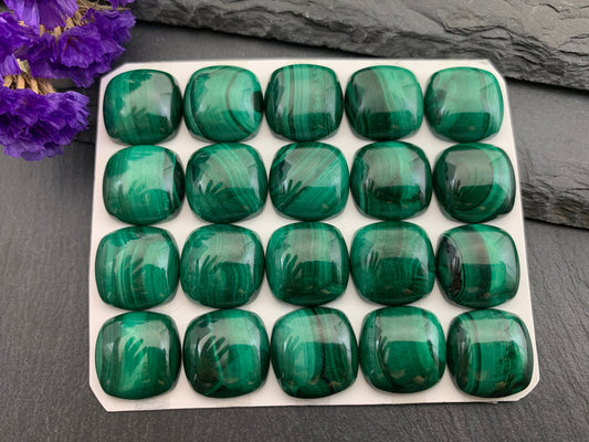 Malachite square cushion 15mm cabochon  - Calibrated cabochons