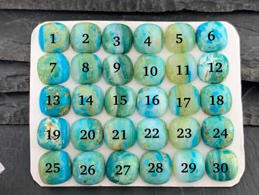Opaline square 12mm cabochon - Calibrated cabochons