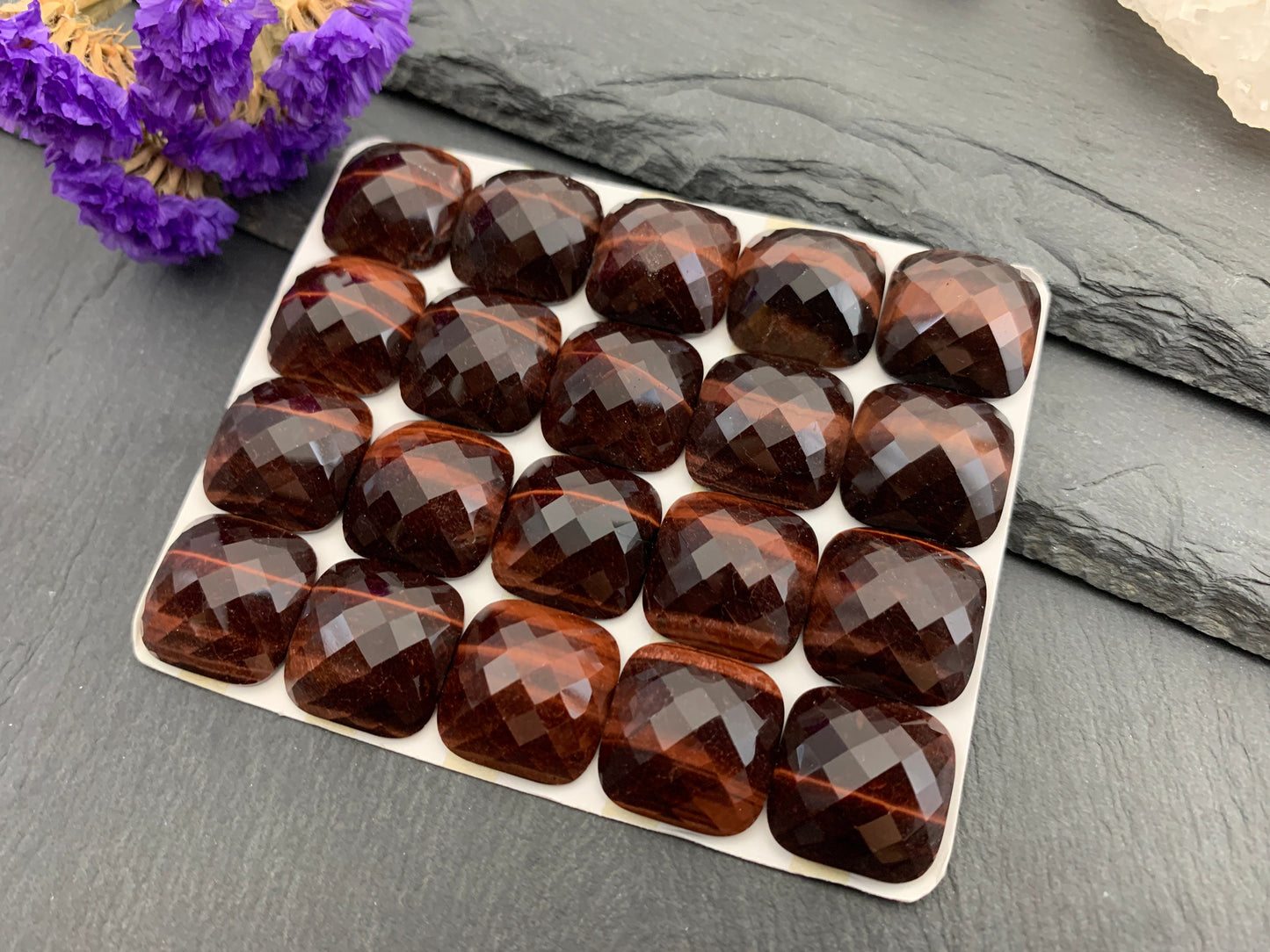 Faceted Red Tiger Eye square cushion 18mm cabochon - Calibrated Cabochons