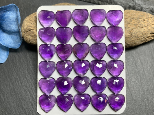Faceted Amethyst heart 12mm cabochon - Calibrated cabochons