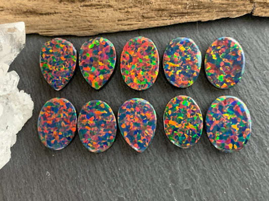 Aurora Opal 15-17mm long oval, pear cabochon - Doublet cabochons