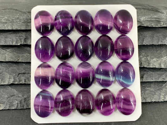 Purple Fluorite oval 12x16mm cabochon - Calibrated cabochons