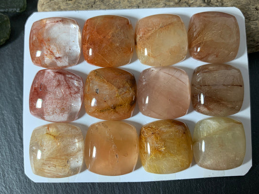 Rutilated Quartz  20x20mm cabochon - Calibrated cabochons