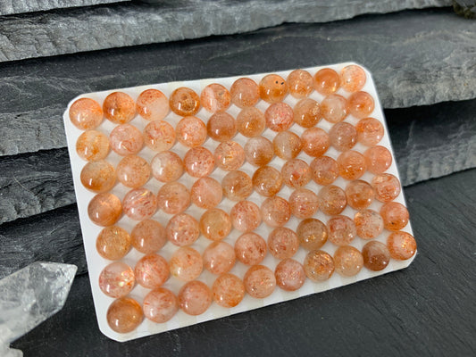 Sunstone round 6mm cabochon - Calibrated cabochons
