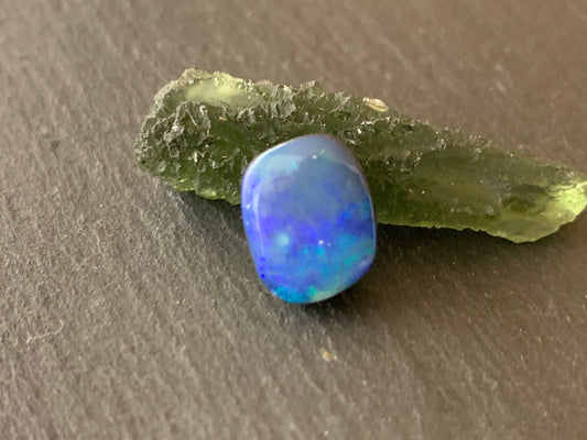 Australian Opal doublet 10x13x5mm cabochon