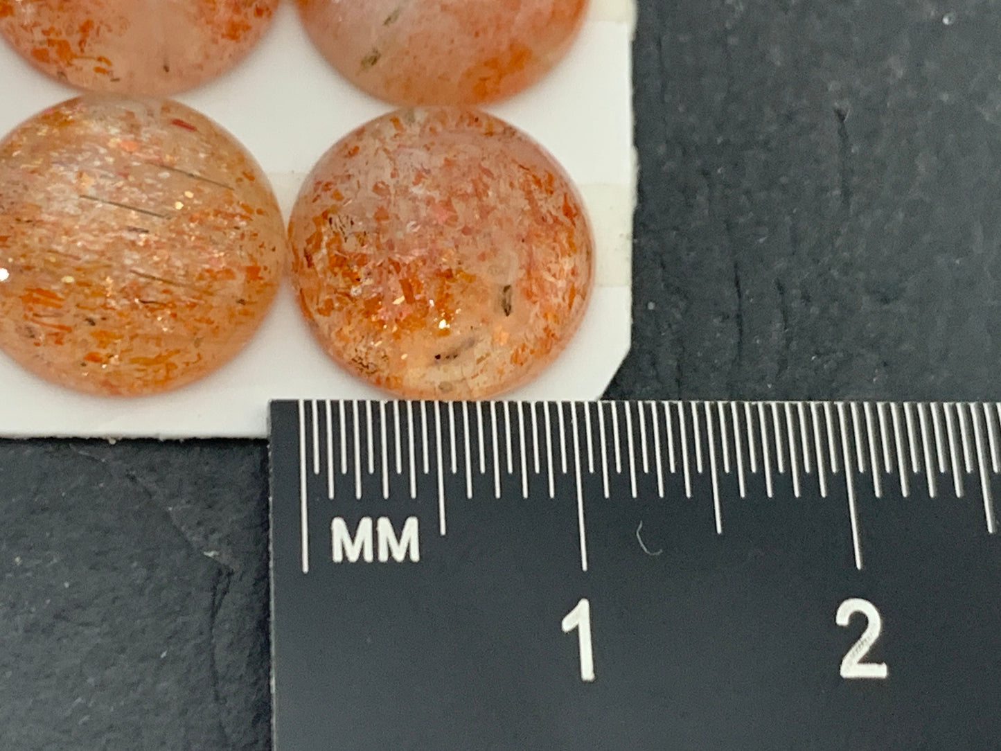 Sunstone round 12mm cabochon - Calibrated cabochons