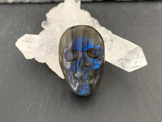 Labradorite Skull Cabochon 14x22mm, Labradorite Skull, Natural Gemstone, Halloween Jewelry, Handcrafted Accessory