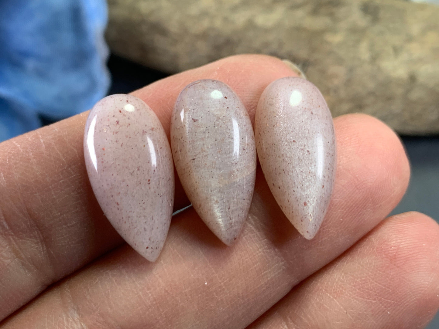 Pink Moonstone pear 10x20mm Cabochon - Calibrated cabochons
