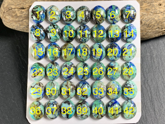 Azurite oval 8x10mm cabochon -  Calibrated cabochons