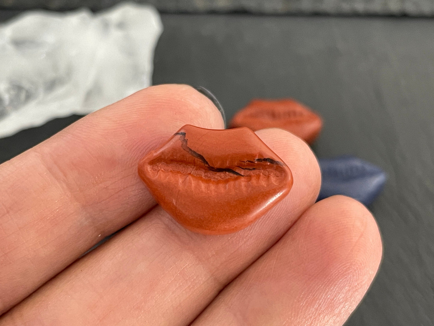 Red Jasper & Blue Aventurine Lips Cabochon - 20x14mm Carving