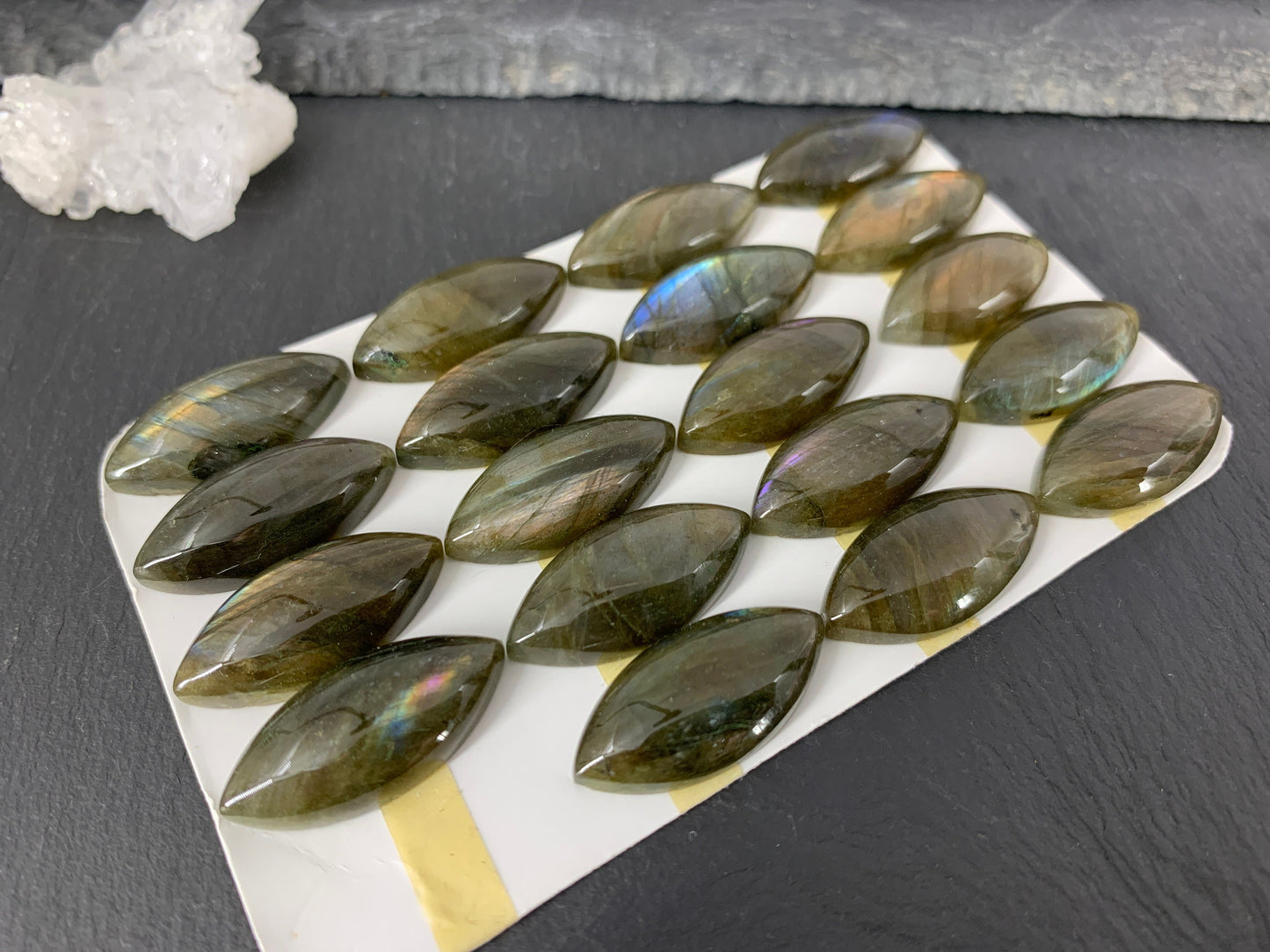 Labradorite marquise  12x25mm cabochon - Calibrated Cabochons