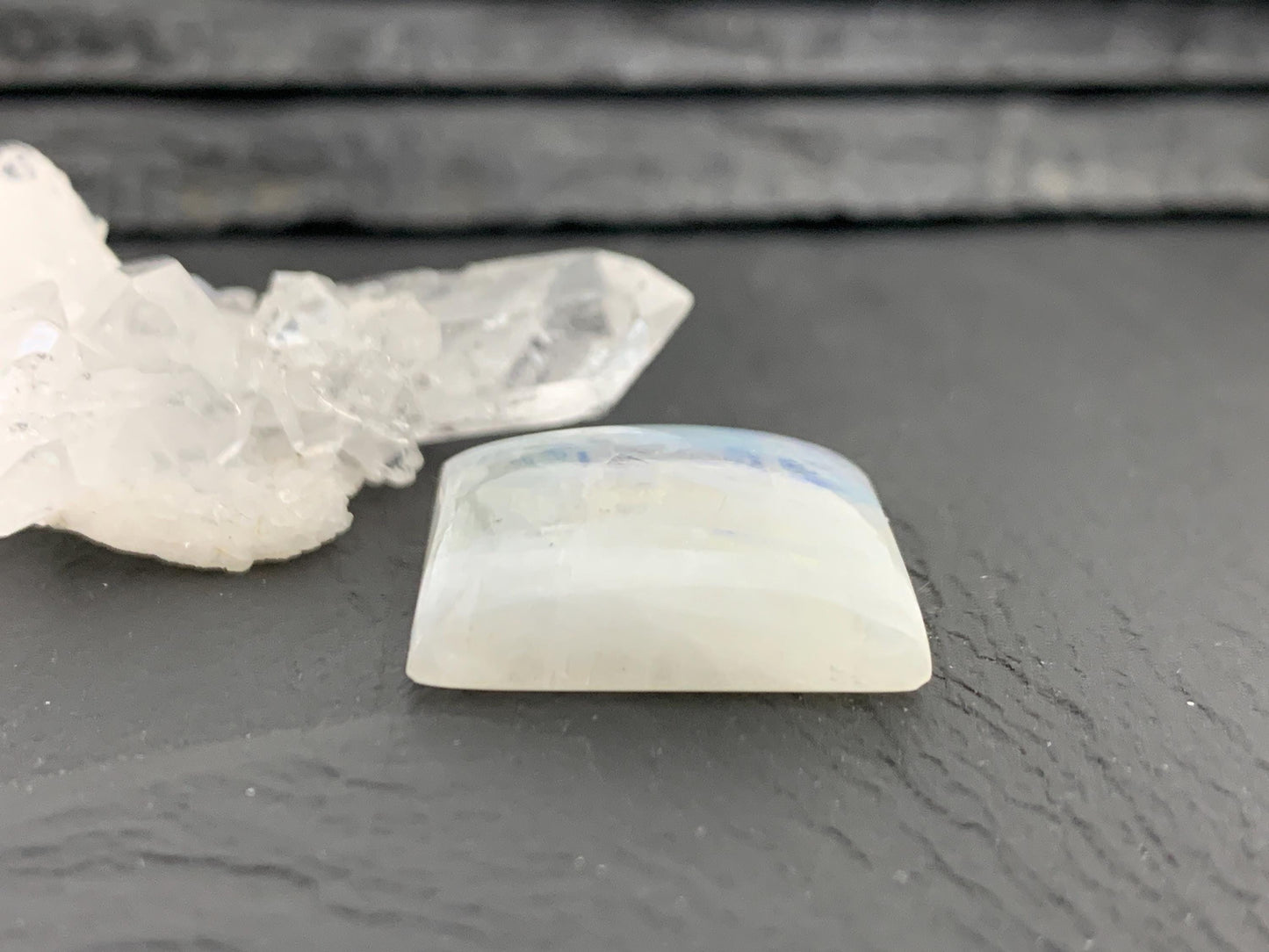 Rainbow Moonstone square 21x21x6mm cabochon