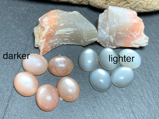 Goldsand Sunstone oval 10x12mm Cabochon - Calibrated cabochons