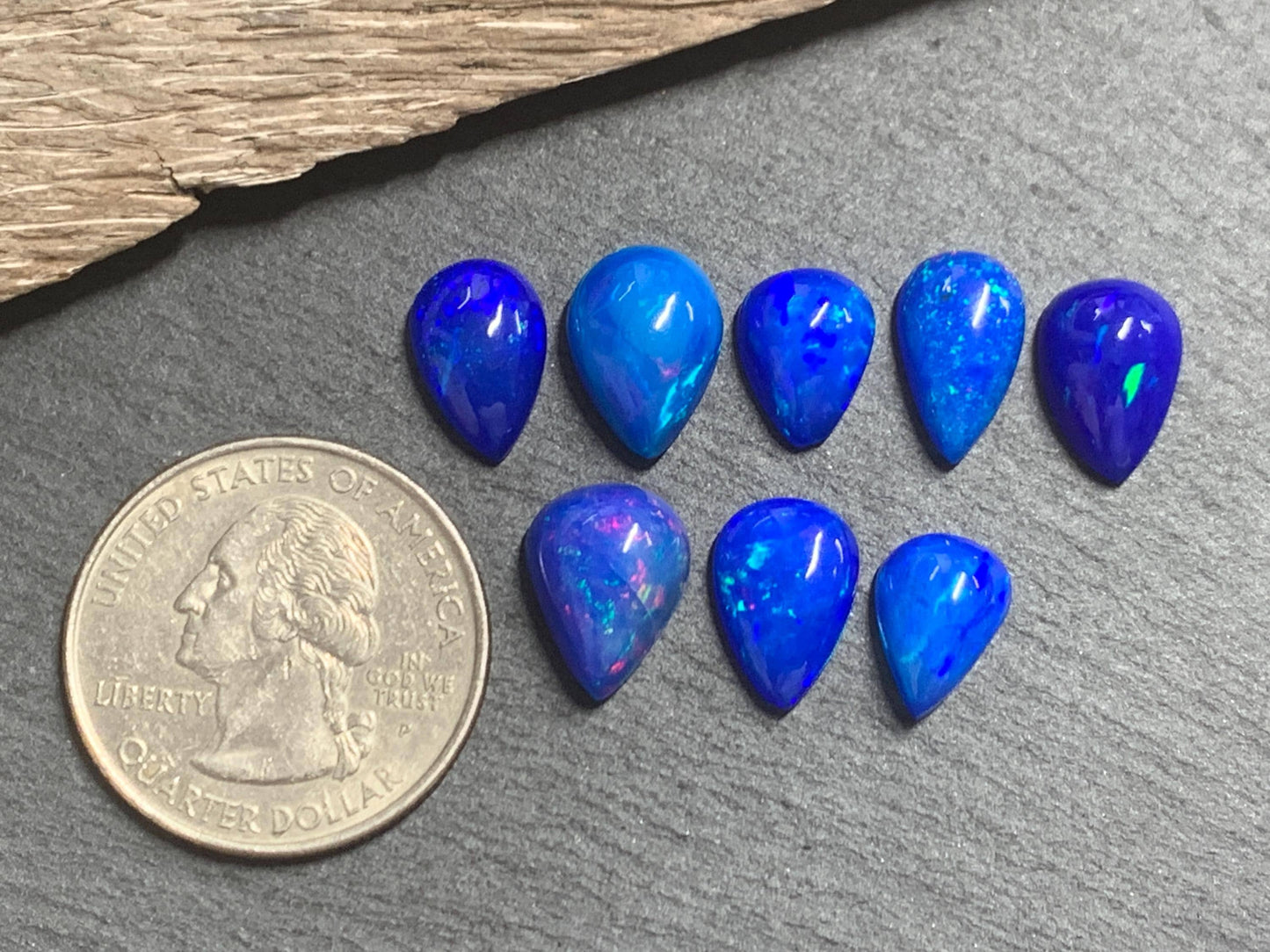 Ethiopian Opal pear 10-12mm long cabochon - Natural Opal smoked to blue color