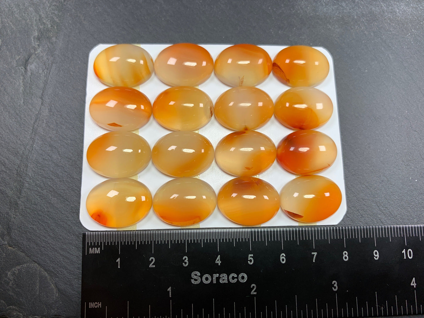 Carnelian oval 15x20mm cabochon - Calibrated cabochons
