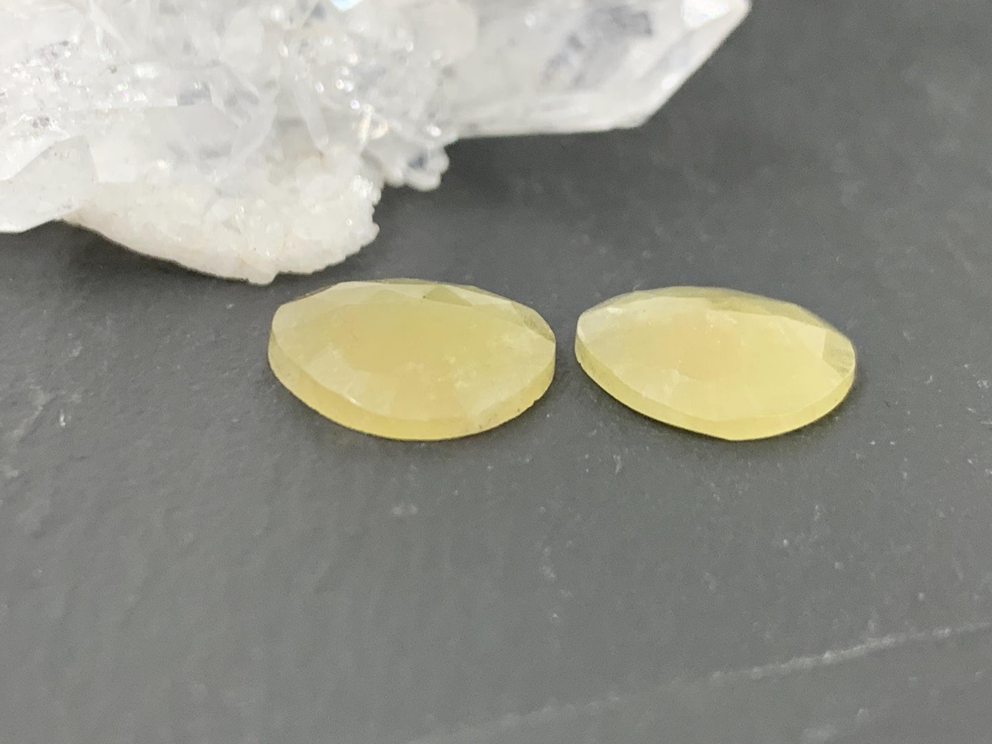 Faceted Yellow Sapphire pair 11x11x3mm cabochon