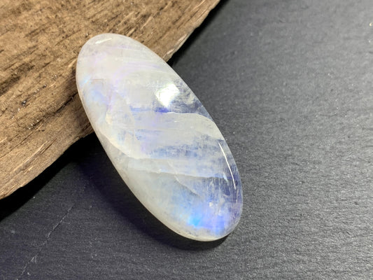 Rainbow Moonstone oval 37x17x7mm cabochon