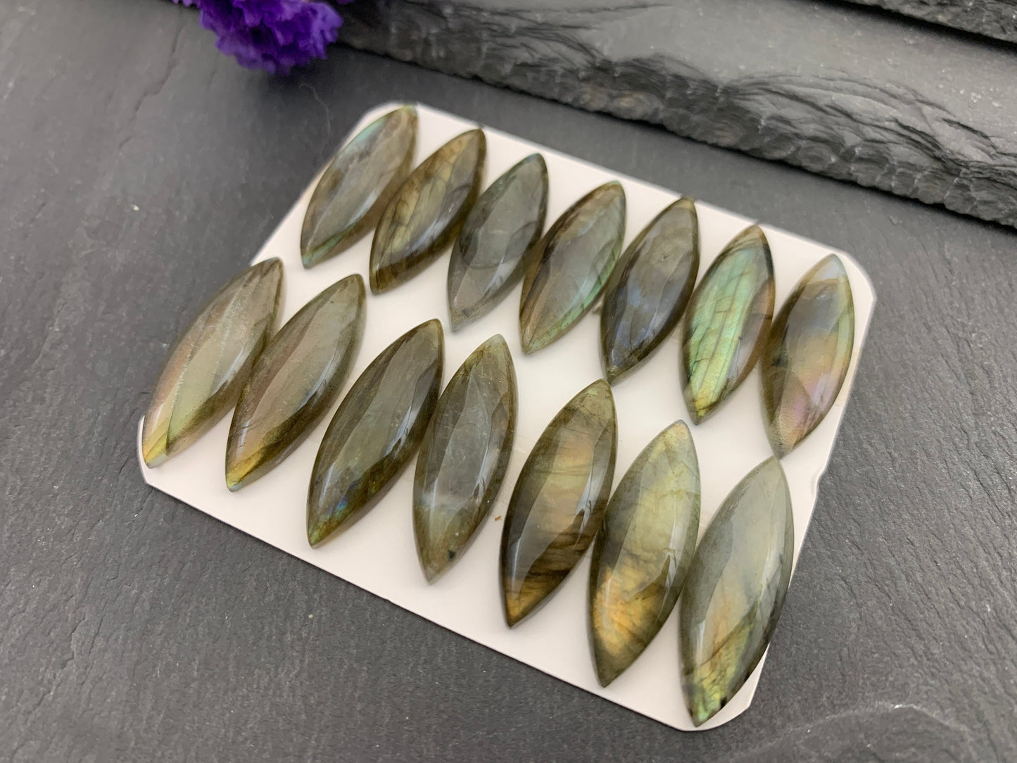 Labradorite marquise  10x30mm Cabochon  - Calibrated Cabochons